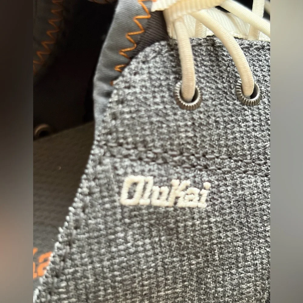 OluKai Nohea‎ Moku Men's Two-Tone Gray Sneakers Sz 10